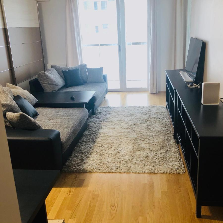 Amazing Austria Center Apartment Near Uno City Vienna Esterno foto
